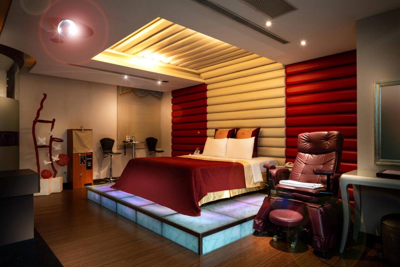 Only Love Motel Xindian Εξωτερικό φωτογραφία