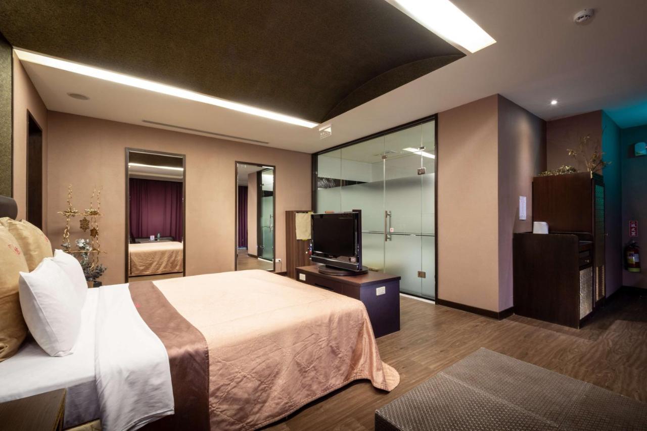 Only Love Motel Xindian Εξωτερικό φωτογραφία